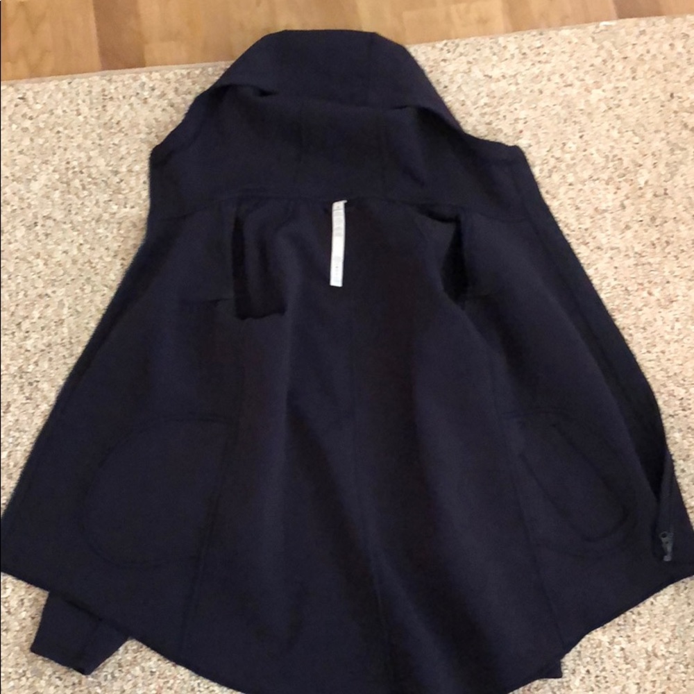 Lululemon jacket with hood